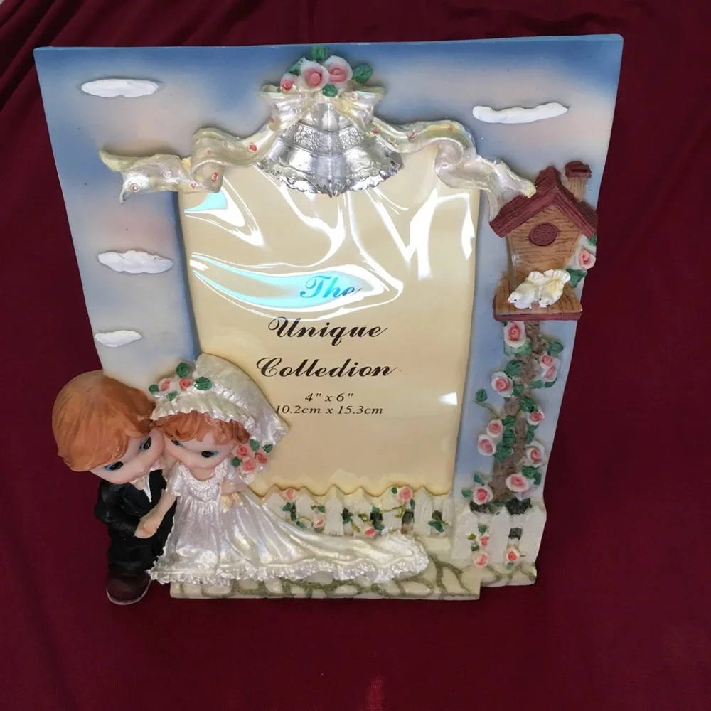 Vintage The Unique Collection Wedding Bells Photo Frame